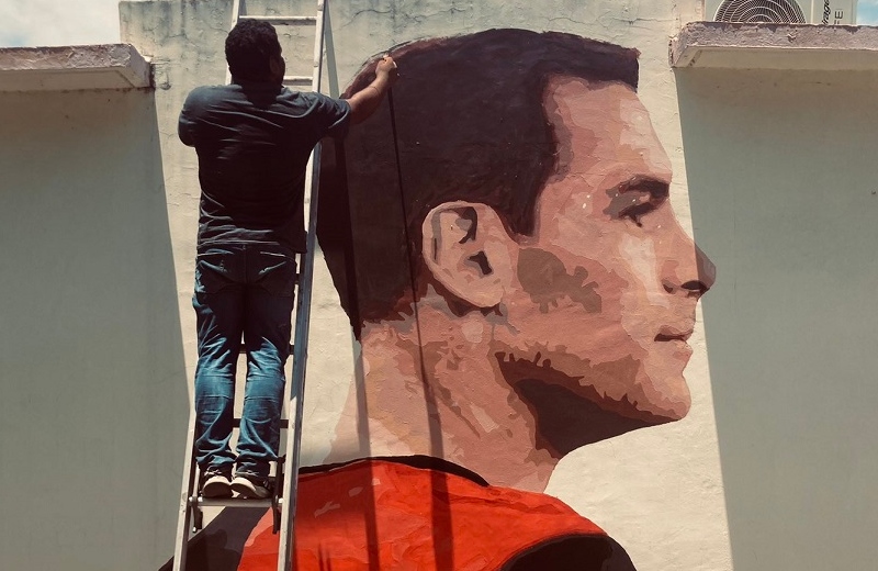 Elaboran mural en honor a Rafa Márquez; así reaccionó el futbolista